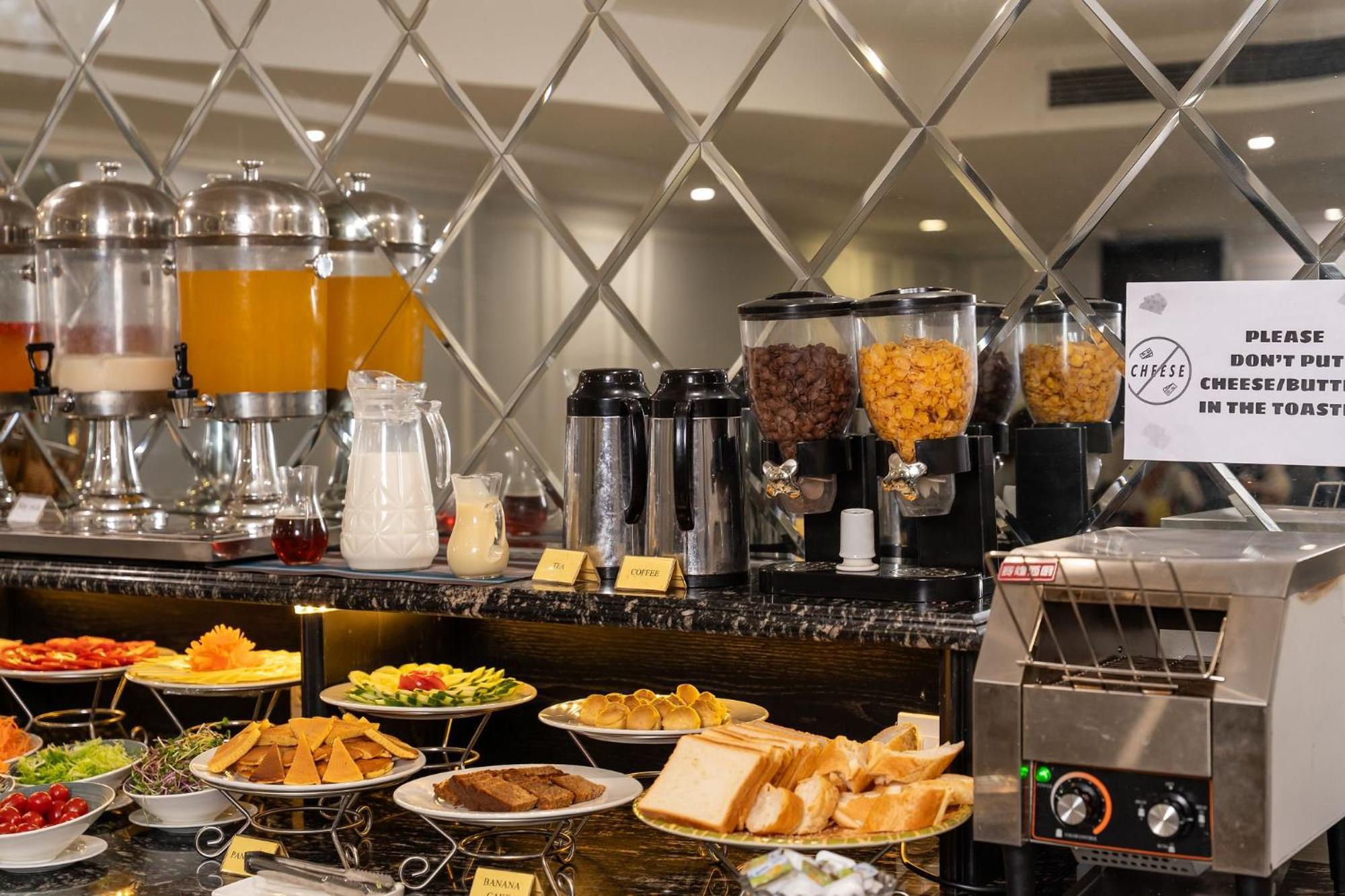 Amara Hanoi Hotel And Spa 외부 사진